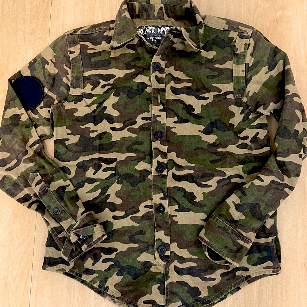 Black Apple Camouflage Button Up Long Sleeve Shirt